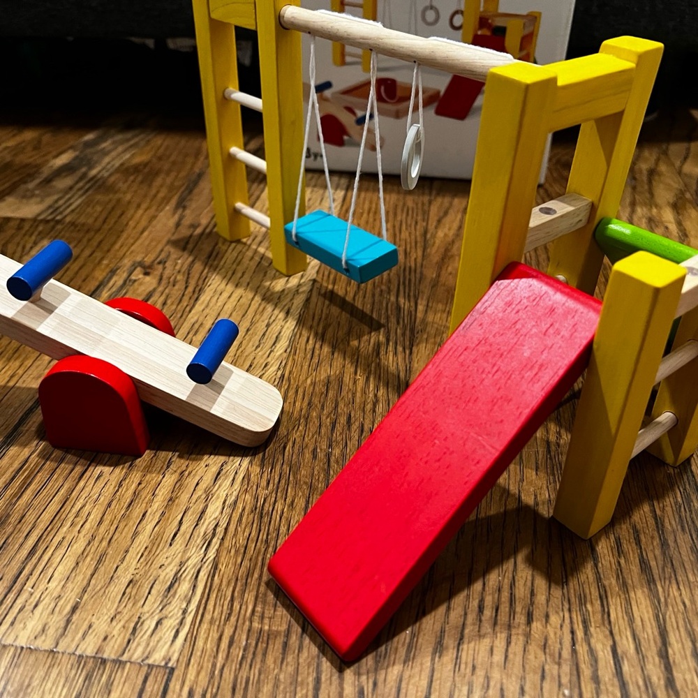 Plan Toys Toddler Playground Building Set 7153 RARE Fun Great Gift Sustainable - Picture 5 of 5